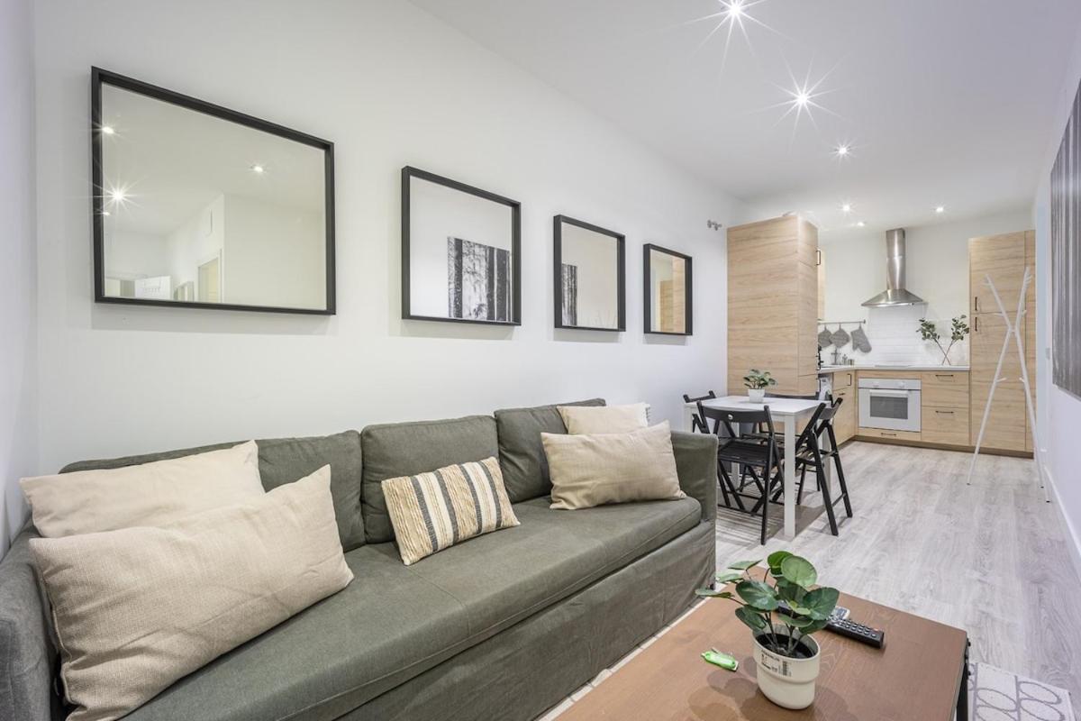 マドリードEncantador Apartamento En Atochaアパートメント エクステリア 写真